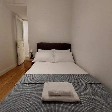 Comfortable And Peaceful For Family In Beyoglu Apartment Istanbul