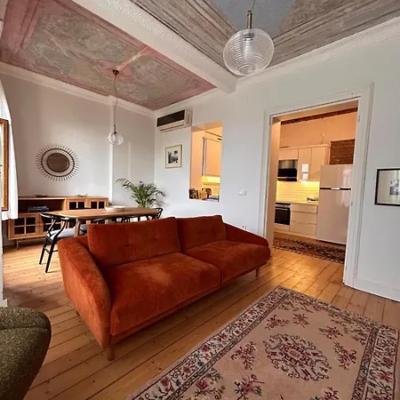 Comfortable And Peaceful For Family In Beyoglu Apartment