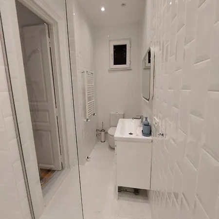 Apartment Comfortable And Peaceful For Family In Beyoglu *